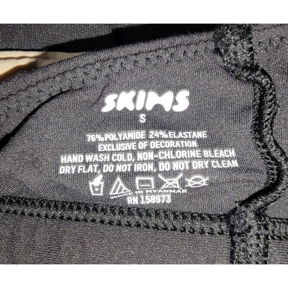 Lot of 20 SKIMS Kim Kardashian Womens Bras New w/ Tags! - Picture 4 of 4